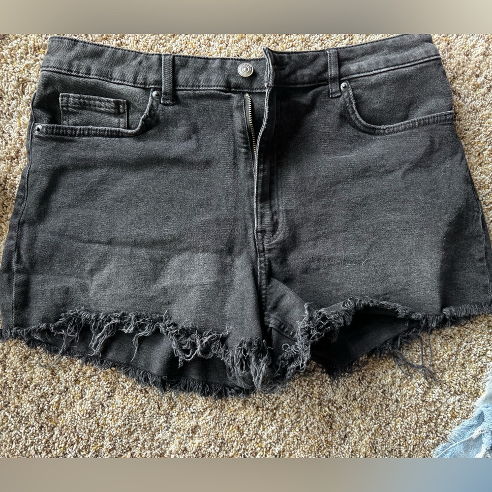 H&M Black Frayed Hem Denim Shorties